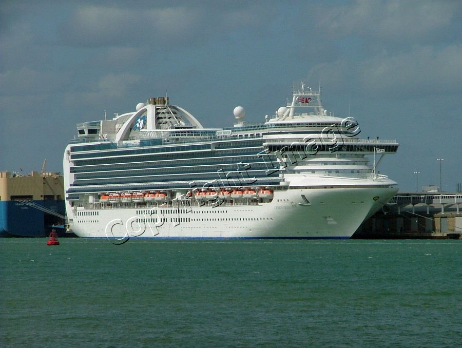 Alongside the QE2 terminal - 22nd May 2011