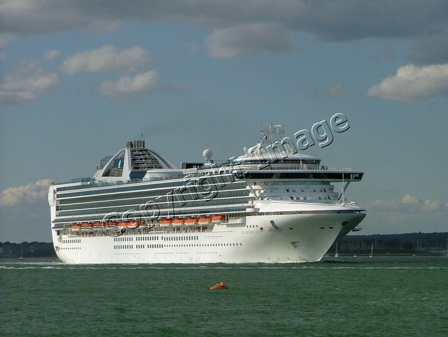 Off Calshot 28 July 2012