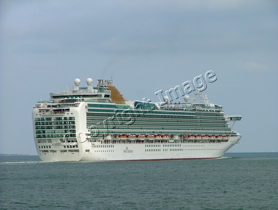 In the Solent - 20th May 2012